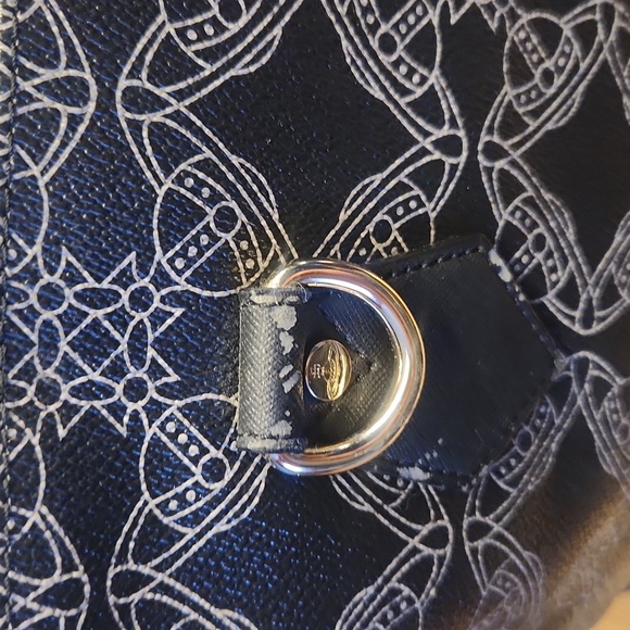 Vivienne Westwood crossbody, black leather with space ship design - Picture 6 of 16